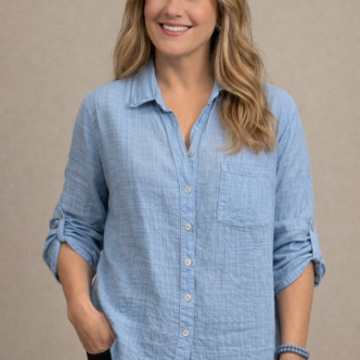 Blus med linnelook - ljusblå